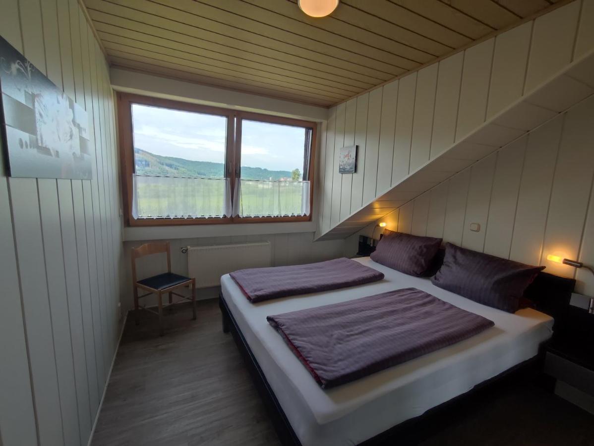 Ferienwohnungen Klaus u. Bärbel Kröv Exterior foto