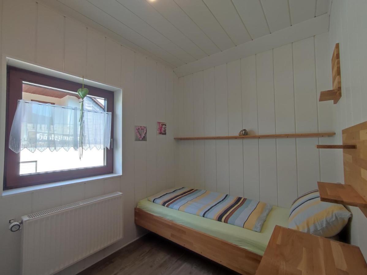 Ferienwohnungen Klaus u. Bärbel Kröv Exterior foto